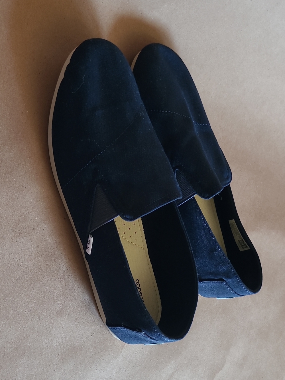 New W's Toms Classic Slip-On Loafers